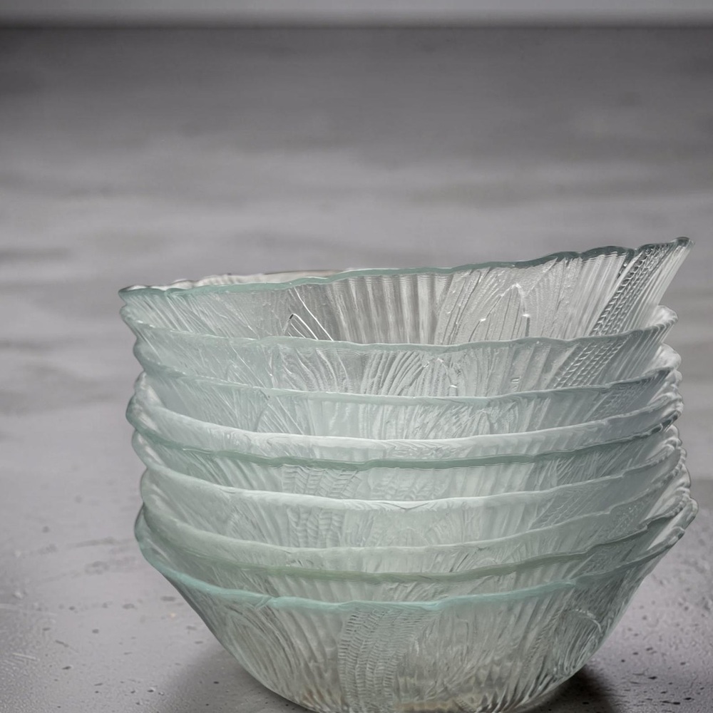 9 set vintage “fleur” pressed glass bowls